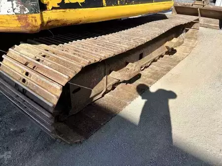 Lánctalpas kotrógép 1998 JCB JS130 (25)