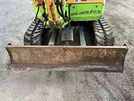 Mini kotrógép 2014 Hyundai ROBEX25Z-9A (20)