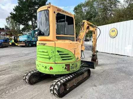 Mini kotrógép 2014 Hyundai ROBEX25Z-9A (5)