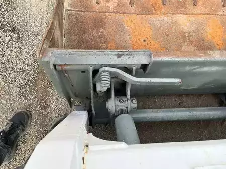 Ostatní 2008 Bobcat S100 (11)
