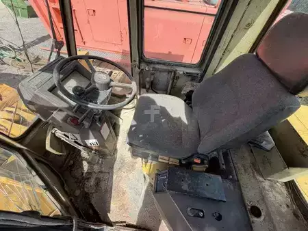 Kolové nakladače 1989 Komatsu WA 320-1 (16)