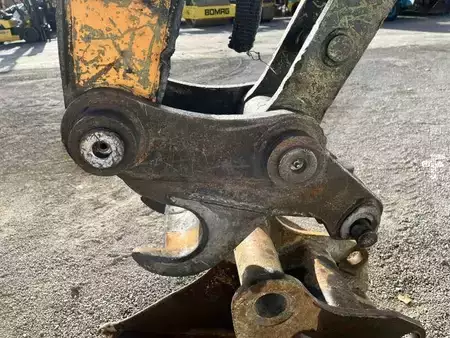 Lánctalpas kotrógép 2012 Hyundai ROBEX80CR-9 (15)