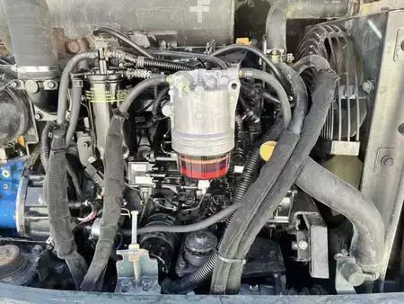 Lánctalpas kotrógép 2012 Hyundai ROBEX80CR-9 (36)