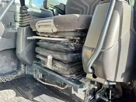 Lánctalpas kotrógép 2012 Hyundai ROBEX80CR-9 (42)