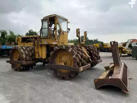 Overige 1978 Caterpillar 825 + porte engins (2)