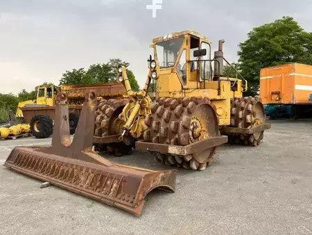 Overige 1978 Caterpillar 825 + porte engins (3)