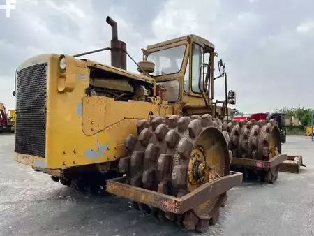 Overige 1978 Caterpillar 825 + porte engins (6)