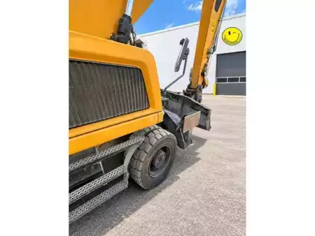 Перевантажувальні роботи на екскаваторах 2020 Caterpillar MH3022 (10)