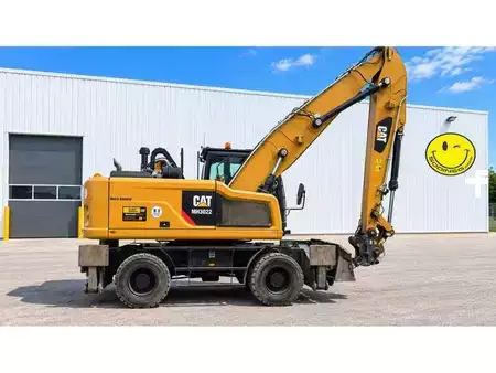 Перевантажувальні роботи на екскаваторах 2020 Caterpillar MH3022 (3)