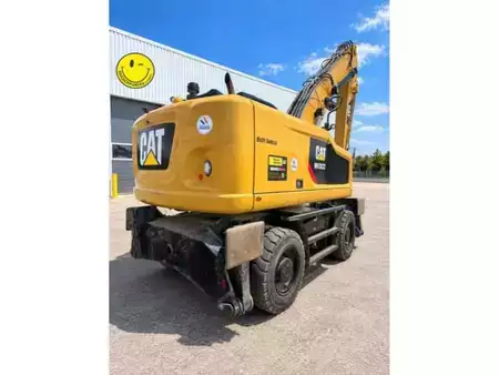 Перевантажувальні роботи на екскаваторах 2020 Caterpillar MH3022 (5)