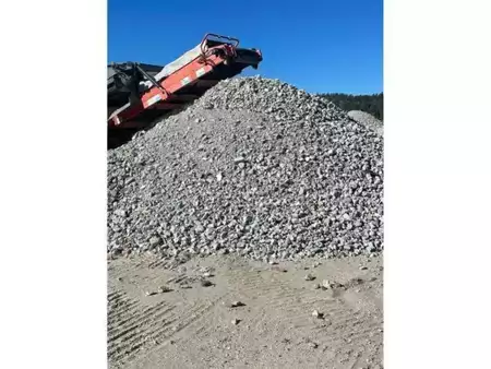 Ostatní 2018 Sandvik QJ241 (4)