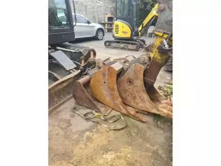 Bæltegraver 2018 Case CX75C SR (12)