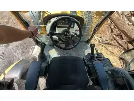 Ostatní 2022 JCB 4CX PRO (12)