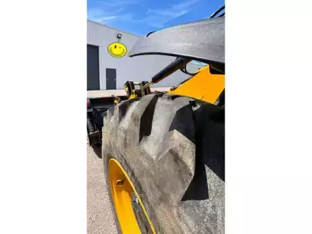 Ostatní 2022 JCB 4CX PRO (7)