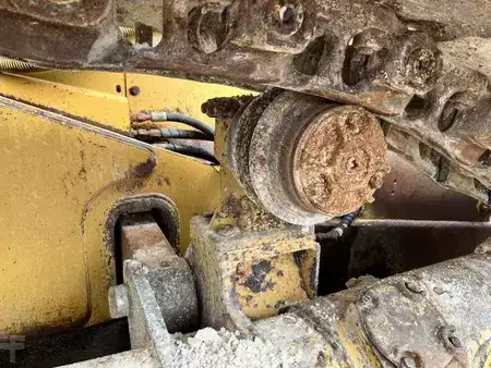 Pásové buldozery 1998 Caterpillar D6M LGP (21)