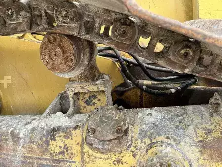 Pásové buldozery 1998 Caterpillar D6M LGP (22)