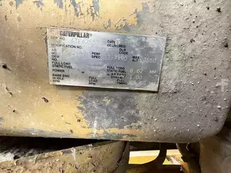 Pásové buldozery 1998 Caterpillar D6M LGP (41)