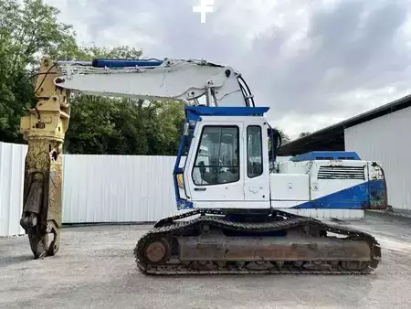 Lánctalpas kotrógép 2000 Liebherr R924B HD-SL (4)