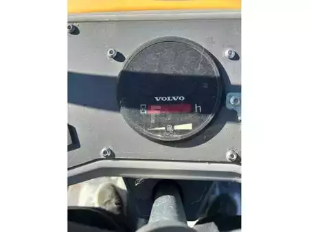 Tandemové válce 2015 Volvo DD25W (4)