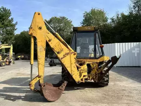 Autres 1985 JCB 3CX - 4X4 (9)