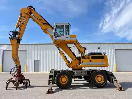 Escav. Movimenta zione sollev. 2005 Liebherr A934 B HD LITRONIC (1)