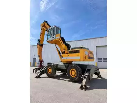 Escav. Movimenta zione sollev. 2005 Liebherr A934 B HD LITRONIC (3)