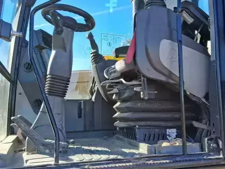 Mobilní bagry 2017 Caterpillar M315F (20)