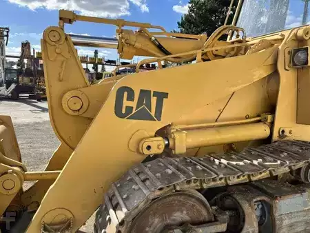 Nakládací pásová vozidla 1982 Caterpillar 963 (13)
