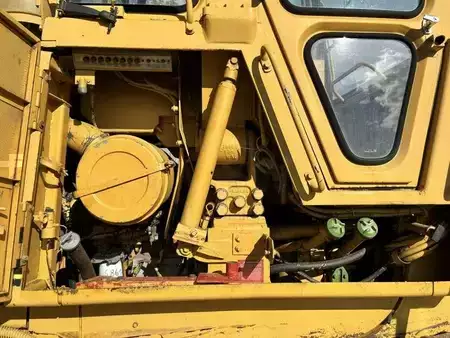Nakládací pásová vozidla 1982 Caterpillar 963 (29)