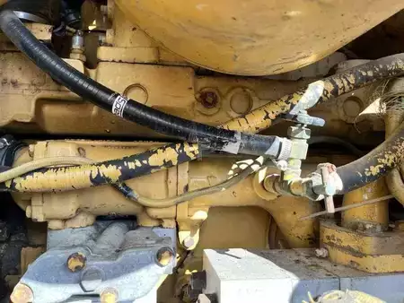 Nakládací pásová vozidla 1982 Caterpillar 963 (34)