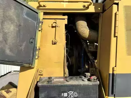 Nakládací pásová vozidla 1982 Caterpillar 963 (36)