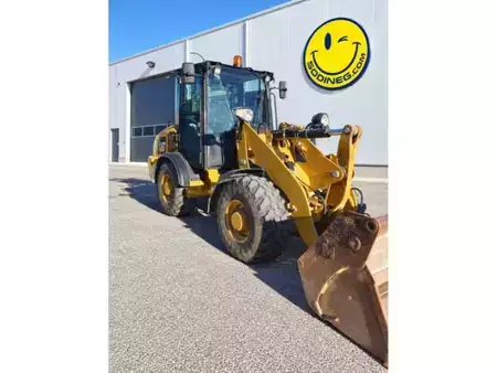 Autres 2014 Caterpillar 906H2 (2)