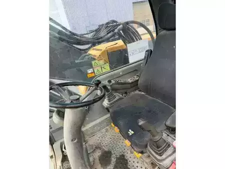 Escavadora de rodas 2006 Volvo EW 160 B (5)