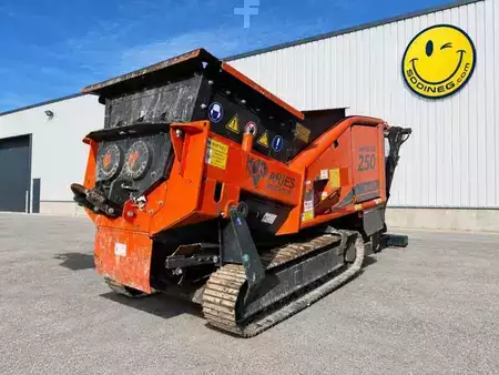 Pozostałe 2025 [div] IMPAKTOR 250 EVO II (1)