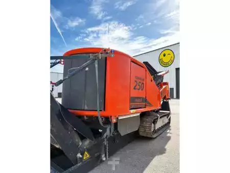 Pozostałe 2025 [div] IMPAKTOR 250 EVO II (6)