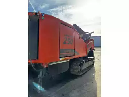 Pozostałe 2025 [div] IMPAKTOR 250 EVO II (8)