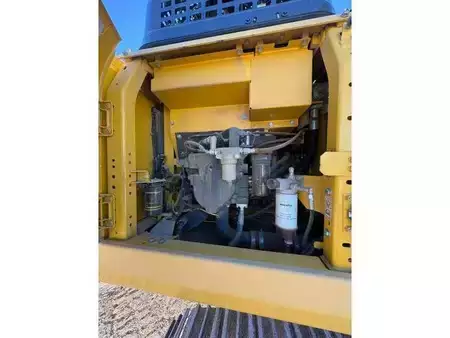 Korečková rýpadla 2018 Komatsu PC210LC-11 (19)