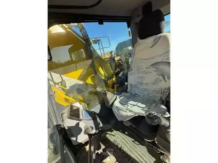 Korečková rýpadla 2018 Komatsu PC210LC-11 (22)