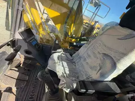 Korečková rýpadla 2018 Komatsu PC210LC-11 (24)