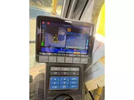 Korečková rýpadla 2018 Komatsu PC210LC-11 (25)