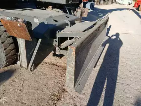 Překládací bagry  2018 Fuchs MHL320F (10)