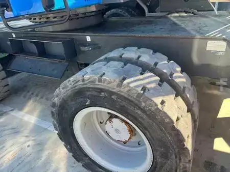 Překládací bagry  2018 Fuchs MHL320F (16)