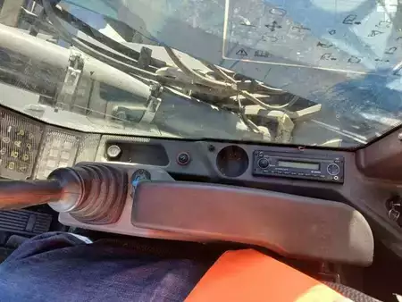 Překládací bagry  2018 Fuchs MHL320F (24)