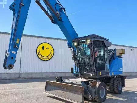 Překládací bagry  2018 Fuchs MHL320F (3)