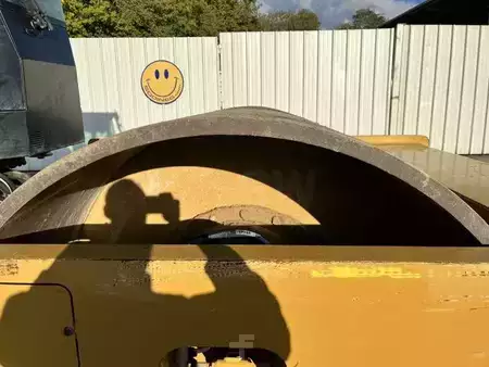 Fårfodruller 2018 Caterpillar CS76B (21)