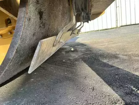Sheepsfoot rollers 2018 Caterpillar CS76B (24)