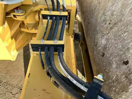Sheepsfoot rollers 2018 Caterpillar CS76B (26)