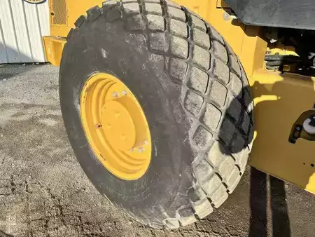 Sheepsfoot rollers 2018 Caterpillar CS76B (30)