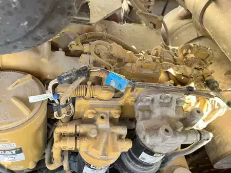 Sheepsfoot rollers 2018 Caterpillar CS76B (42)