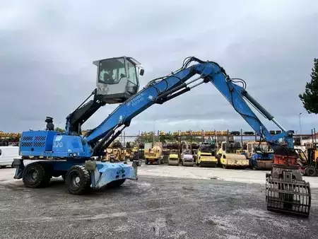 Překládací bagry  2010 Fuchs MHL 320 (4)